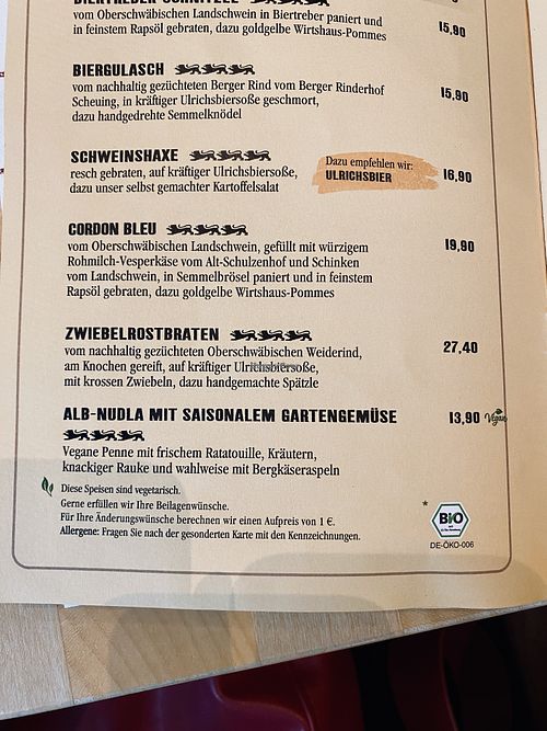 Speisekarte (veg. Option ganz unten, gekennzeichnet)   at Brauerei Wirtschaft Berg in Ehingen