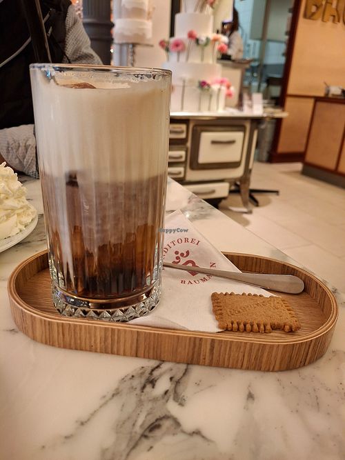 Leider total bitter, verwässert und dazu überteuert at Cafe Baumann in Koblenz