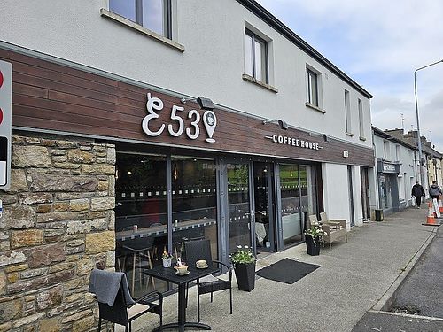 Coffee and cake at E53 Coffee House in Roscrea