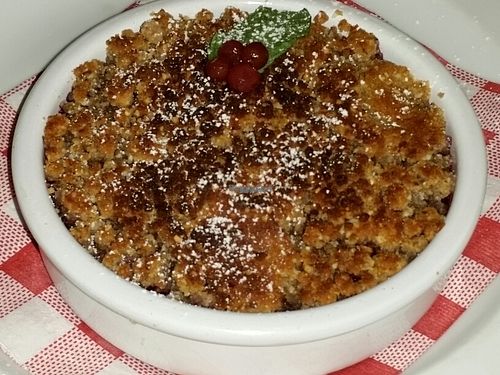berry crumble at Le Potager du Marais - Saint Paul in Paris