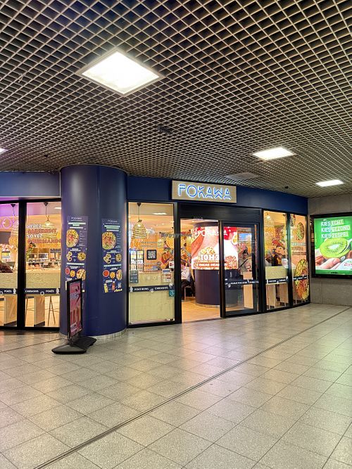 front  at Pokawa Poké Bowl in Brussels