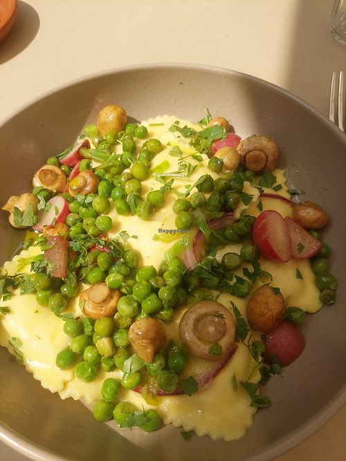 Lemon ravioli at Vierte Wand in Bern