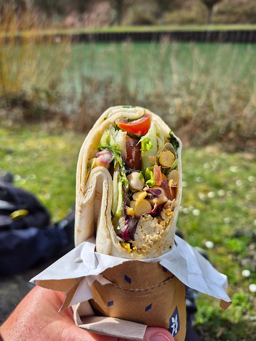Wrap mit Tofu und Kichererbsen at Haferkater - Dortmund Hbf in Dortmund