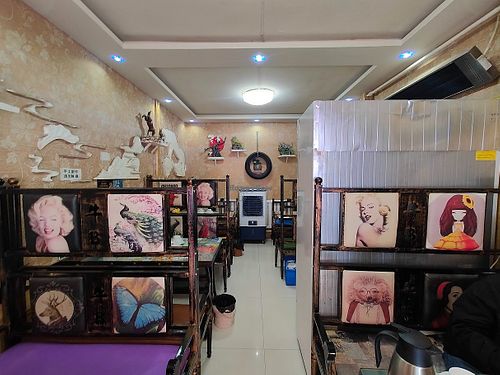 restaurant interior. wifi is available at Cái Wō Wō Bèn Gōngjī Sichuan Restaurant - 财窝窝笨公鸡川菜馆 in Tekes County