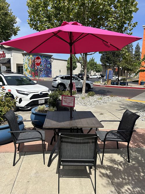 Outdoor seating  at Sweet Haven Bakery in Citrus Heights