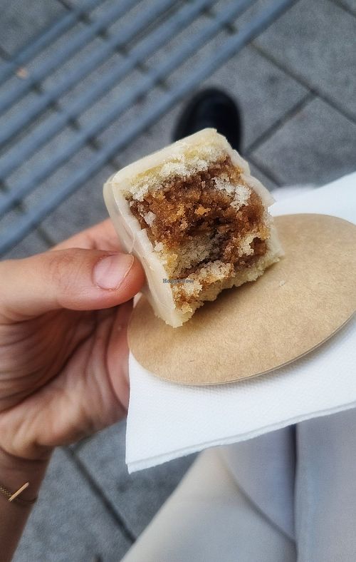 Amarettokrapfen at Moriz - Zuckerbäckerei & Manufaktur in Vienna