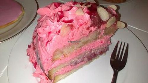 Strawberry cream cake at Cakes 'N' Treats in North West London