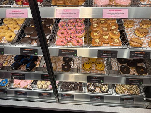 All the ones with little green leaf are vegan!   at Dunkin' - Wardour St  in London