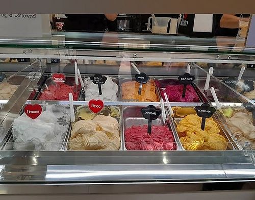  at Gelateria Gelato Therapy in Spicchio-sovigliana