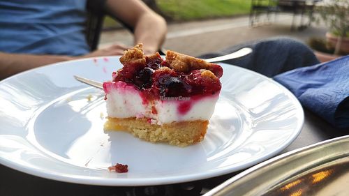 Berry crumble cheesecake at KATI Hausbrauerei in Eberswalde