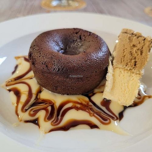 Coulant de chocolate at La Colegiata Food and Drinks in Leon