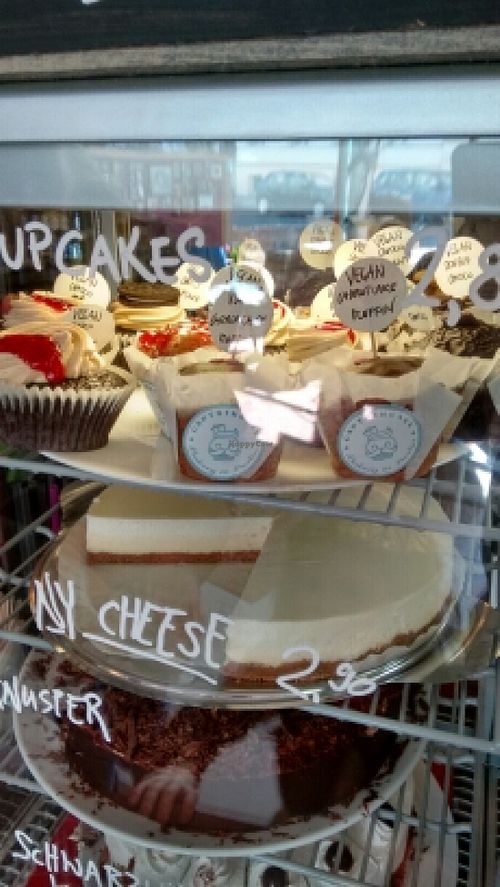 lots of cake at 19:77 - VEGAN:DINER+BAR, Home of RAMONES MUSEUM in Berlin