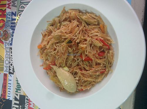 Vegan fideua at New Vita Restaurant in Sabadell