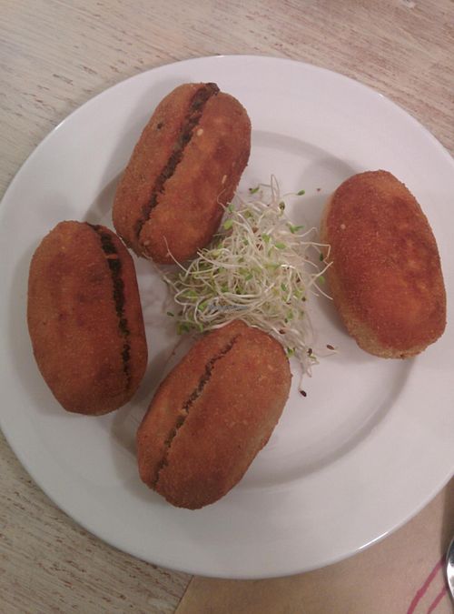Vegan croquettes at New Vita Restaurant in Sabadell