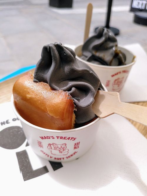 Black sesame + Fried Bao at Oatly - Pop-Up in Paris