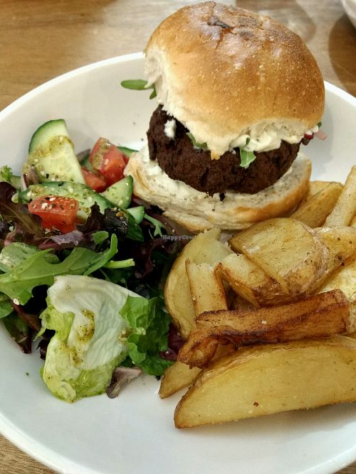 burger at Black Cat in East London