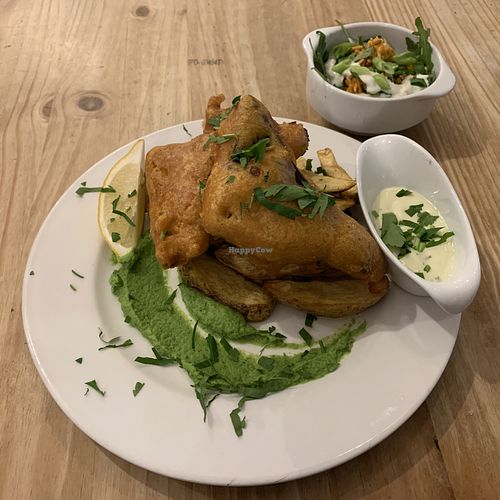 Fishless and chips at Black Cat in East London