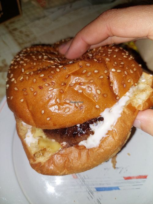 at Burgler in Kalamaria