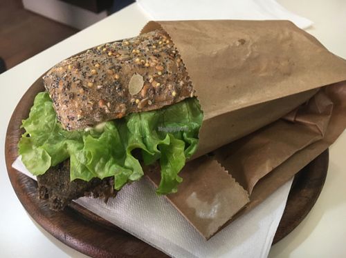 mushroom burger at Universo Vegano in Rome