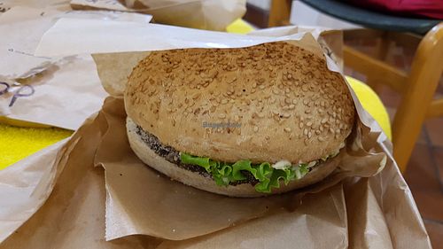 Mushroom burger at Universo Vegano in Rome