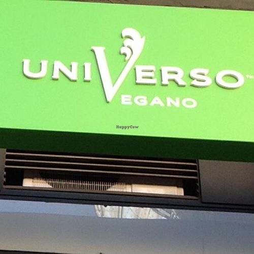 sign outside  at Universo Vegano in Rome