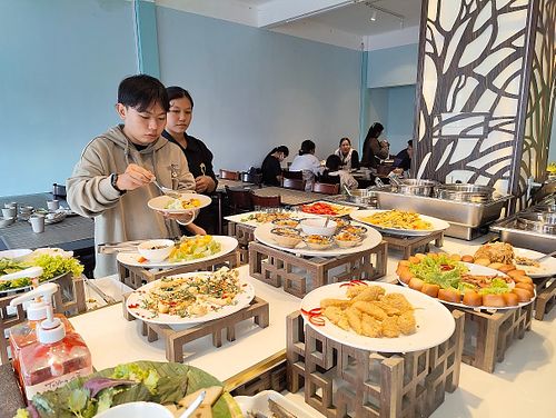 buffet spread at D'Gemma - Phường 1 in Da Lat