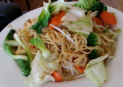Chow mein at Veggie House in Los Angeles