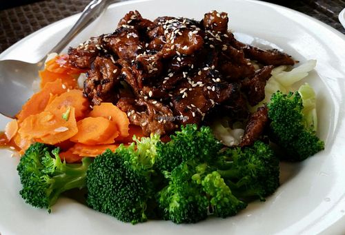 Teriyaki beef at Veggie House in Los Angeles