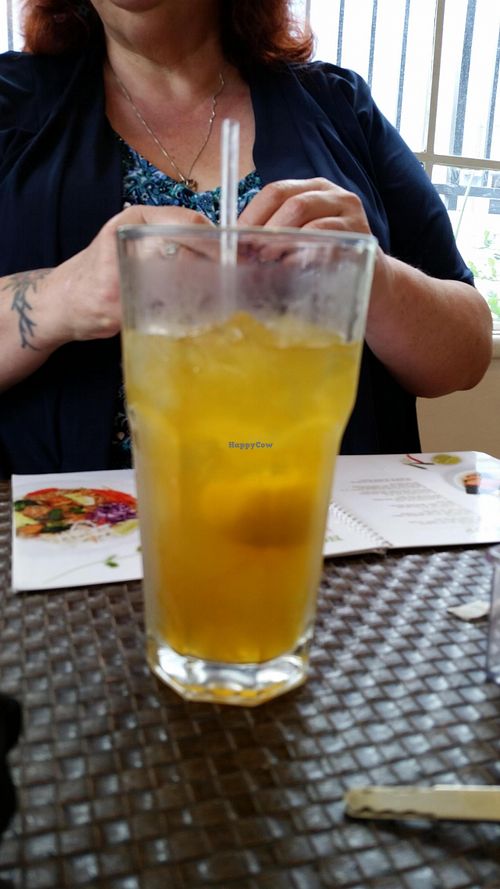 Green iced tea at Veggie House in Los Angeles