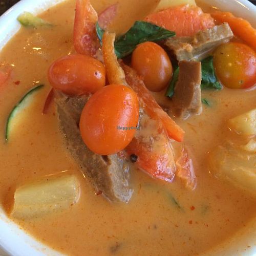 mock duck curry at Veggie House in Los Angeles