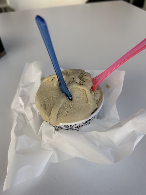 Vegan pistachio   at La Sirenetta Ice Cream in Terrasini