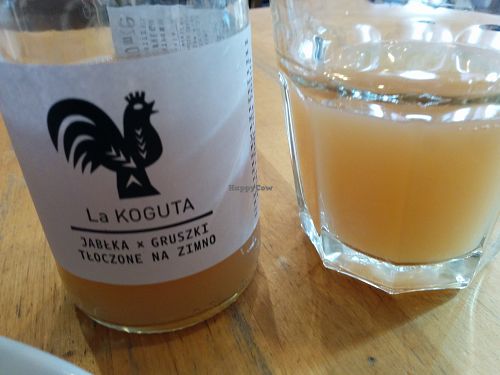 apple-pear juice at Avocado Vegan Bistro in Gdansk