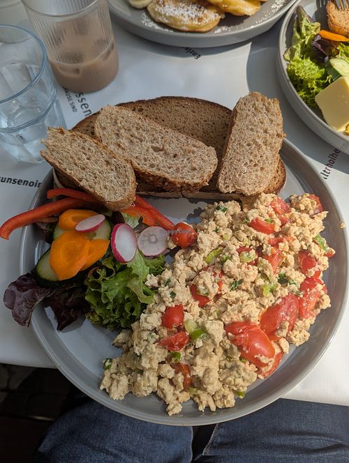 Veganes Rührei at Cafe Genussheldin Nierstein in Nierstein