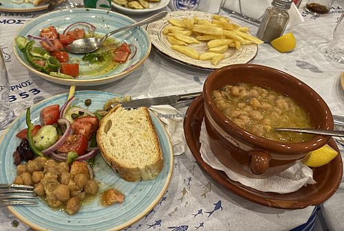   at O Simos in Sifnos