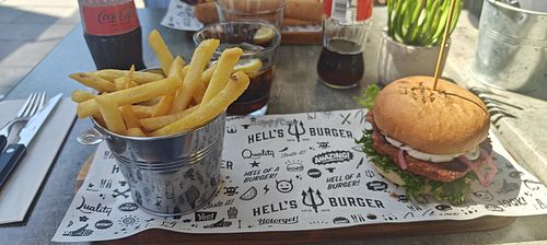 Vegan burger with truffle mayo at Hell's Burger in Varberg