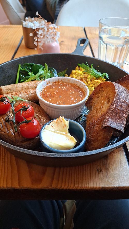 Vegan Delight full breakfast at Mocka in Folkestone