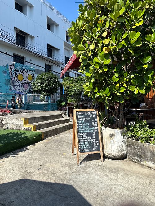 Eingang  at Duklong Cafe & Eat in Bangkok