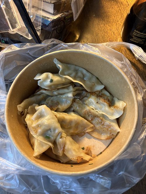 Vege dumplings (vegan): carrot, cabbage, zucchinii  at Mashiro Vallila in Helsinki