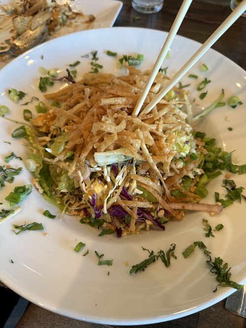 Vegan Thai Saladd  at Par 3 at Poplar Creek in San Mateo