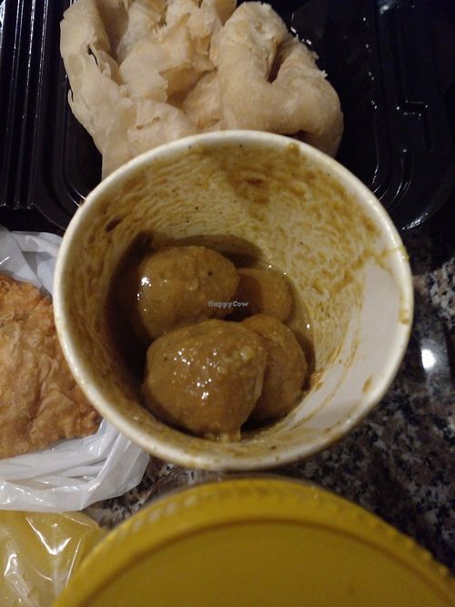 Kaharhee at Veggie Castle in Reliance