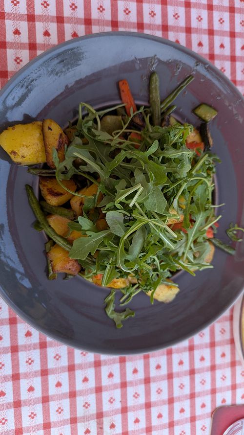 Gemüsegröstl vegan at Restaurant Dorfstüberl Lähn in Laehn