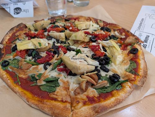Vegan pizza at The Red Grape in Sonoma