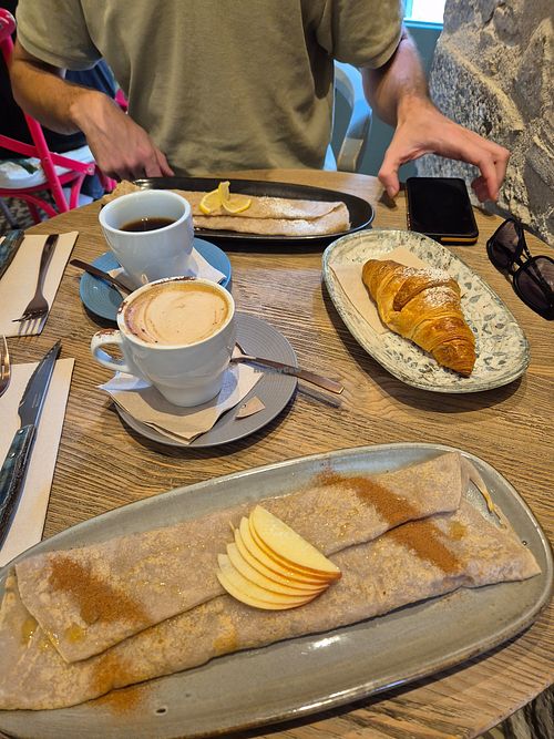  at +Brots in Girona