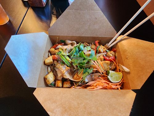 vegan drunken noods with tofu at Asian Station in Luray