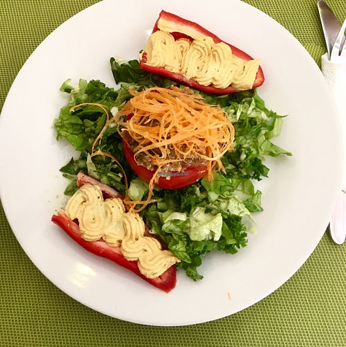 Raw lunch at Vegan Time in Arad