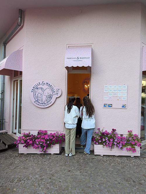 entrance at Vanille & Marille - Steglitz in Berlin