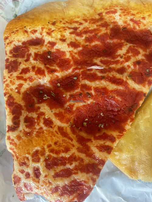  Pizza rossa  at Panificio e Cose Buone in Lampedusa E Linosa