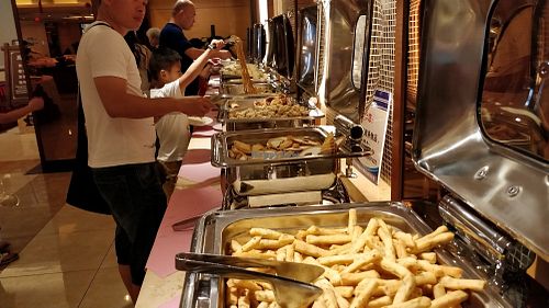 Buffet area 1 at Yuan Qi Lou - Nanshan Temple in Sanya