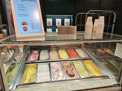  at VIE - Veganista / The LaLa - T3-F in Vienna