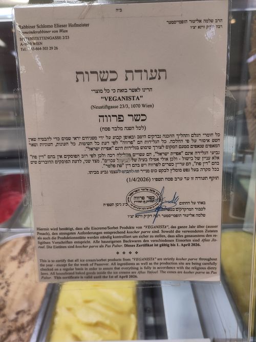 Kosher certification at VIE - Veganista / The LaLa - T3-F in Vienna